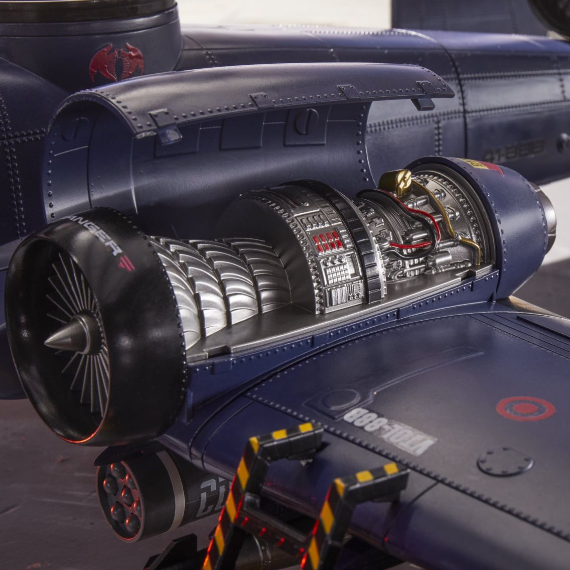 義勇群英Classified Series 毒蛇黨響尾蛇攻擊機地面戰機| Hasbro 義勇群英Classified Series 毒蛇黨響尾蛇攻擊機地面戰機| Hasbro