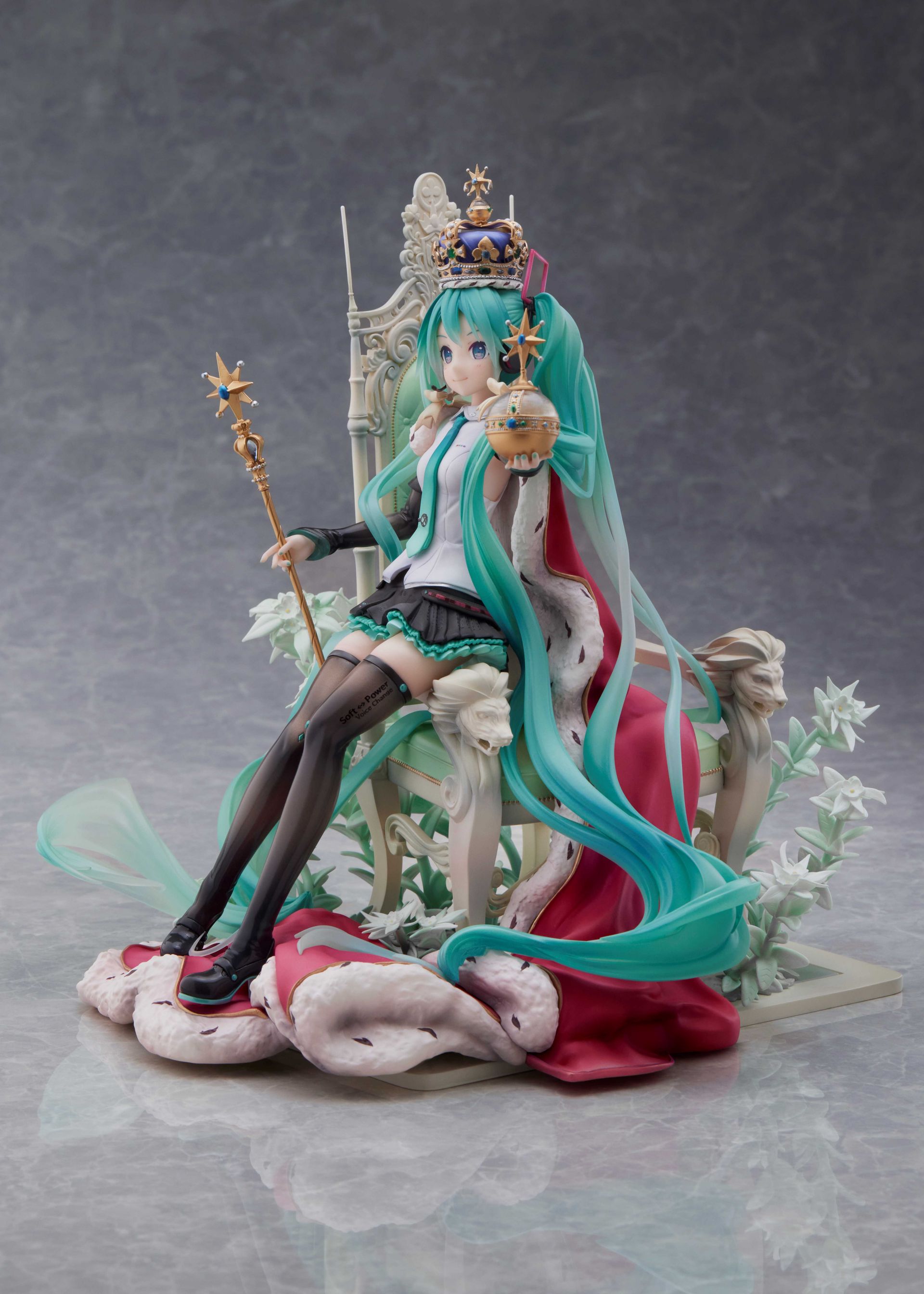 SPIRITALE - HATSUNE MIKU 1/7 SCALE FIGURE - 39'S SPECIAL DAY VER ...