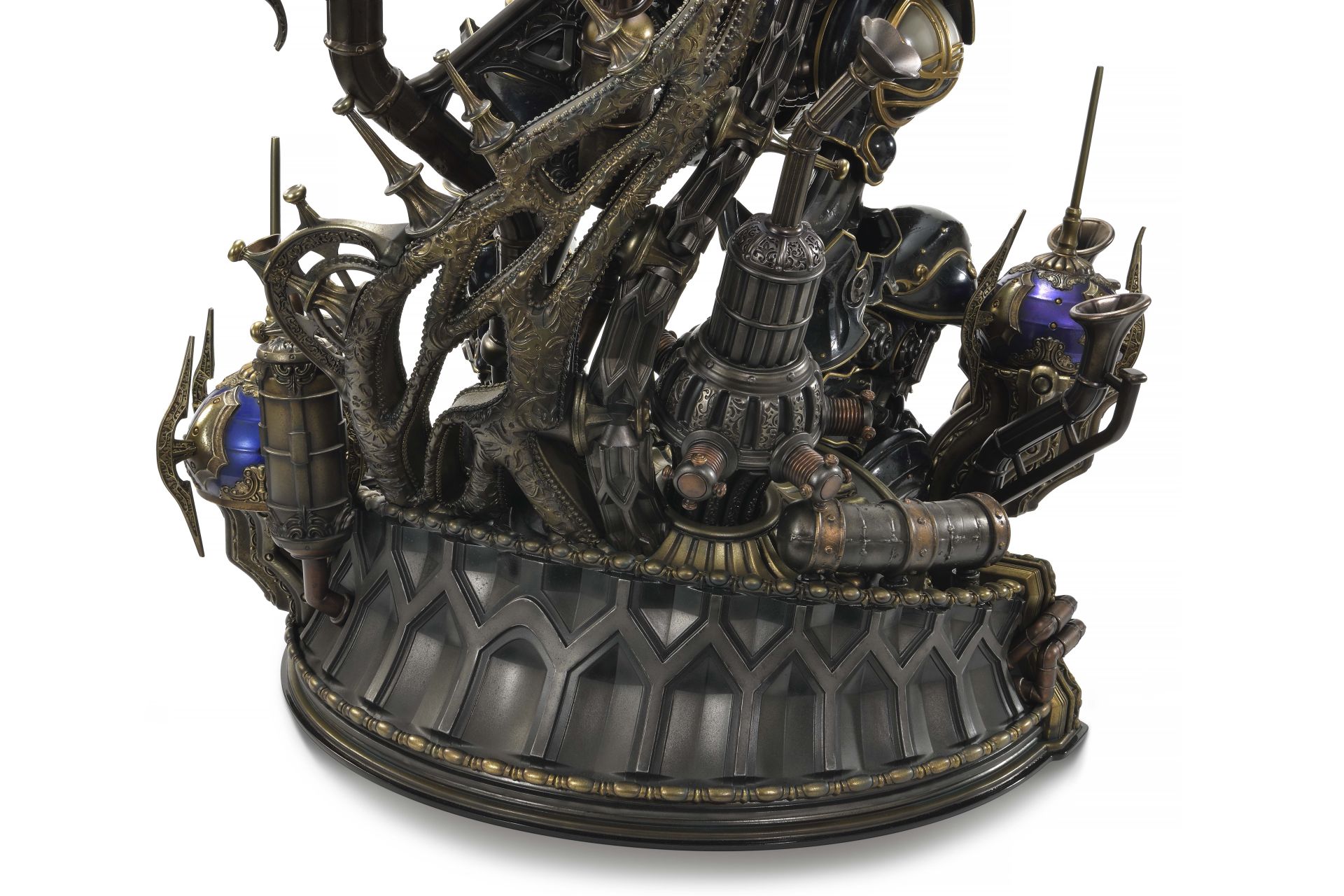 square enix statue