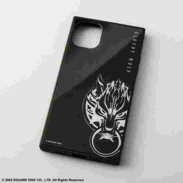 Screenshot for the game FINAL FANTASY VII ADVENT CHILDREN SQUARE SMARTPHONE CASE FOR IPHONE 11 - CLOUDY WOLF