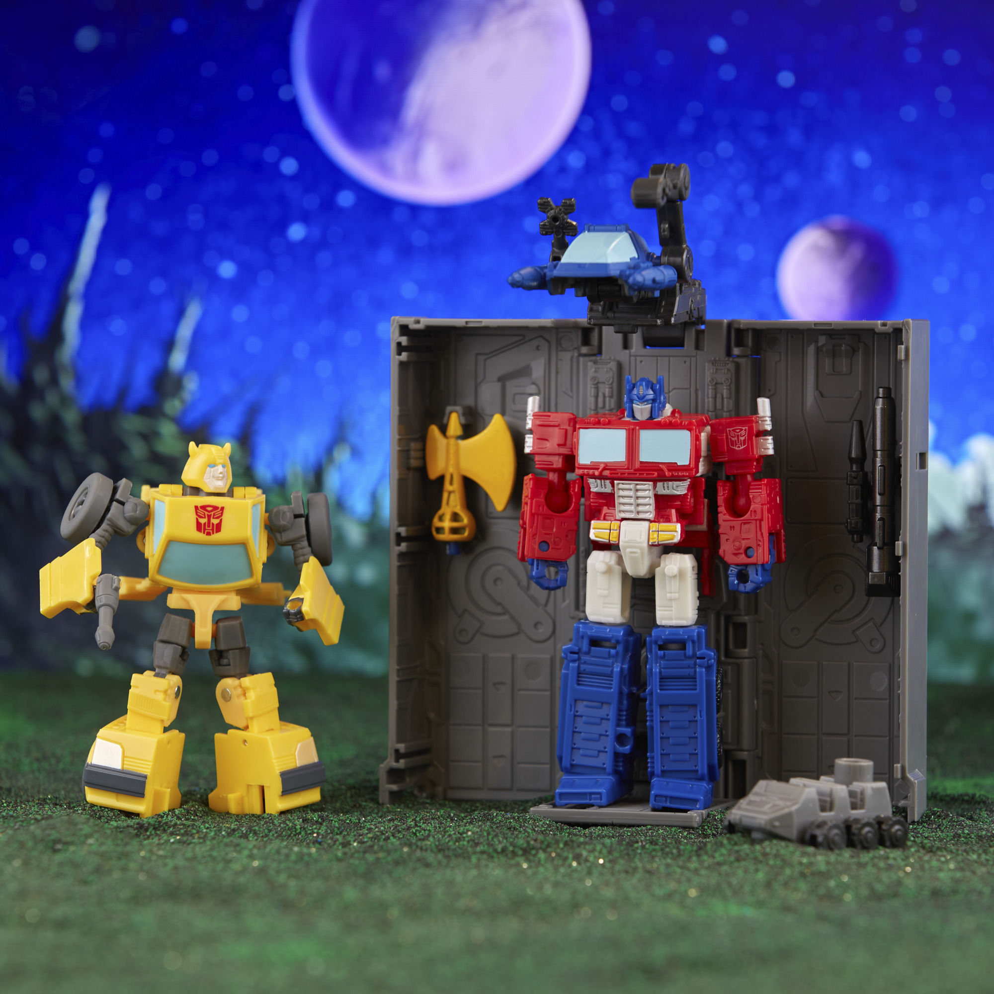 Bumblebee and optimus prime 2024 toys