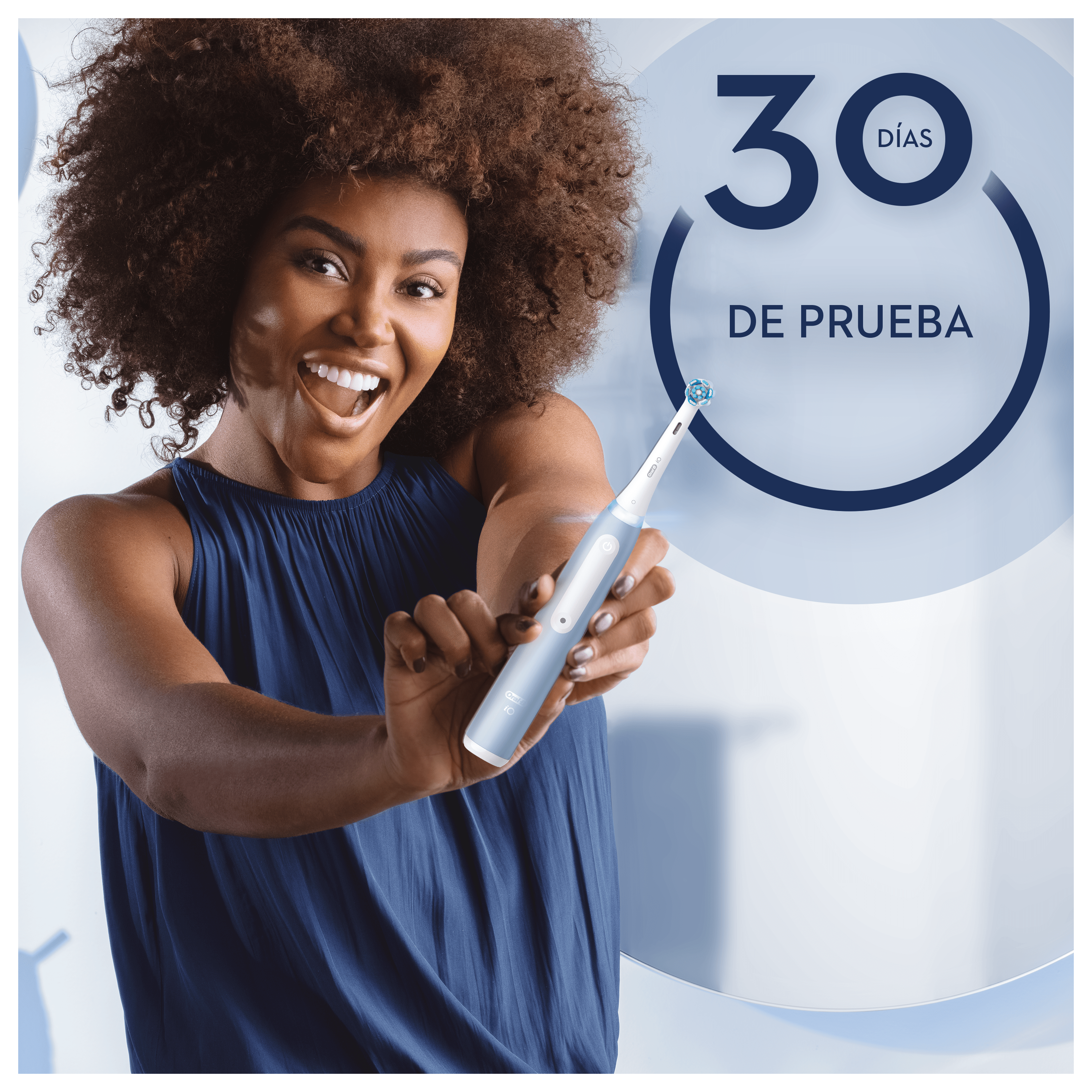 Oral-B iO 3 Pack de Cepillo Eléctrico Azul con 3+5 cabezales
