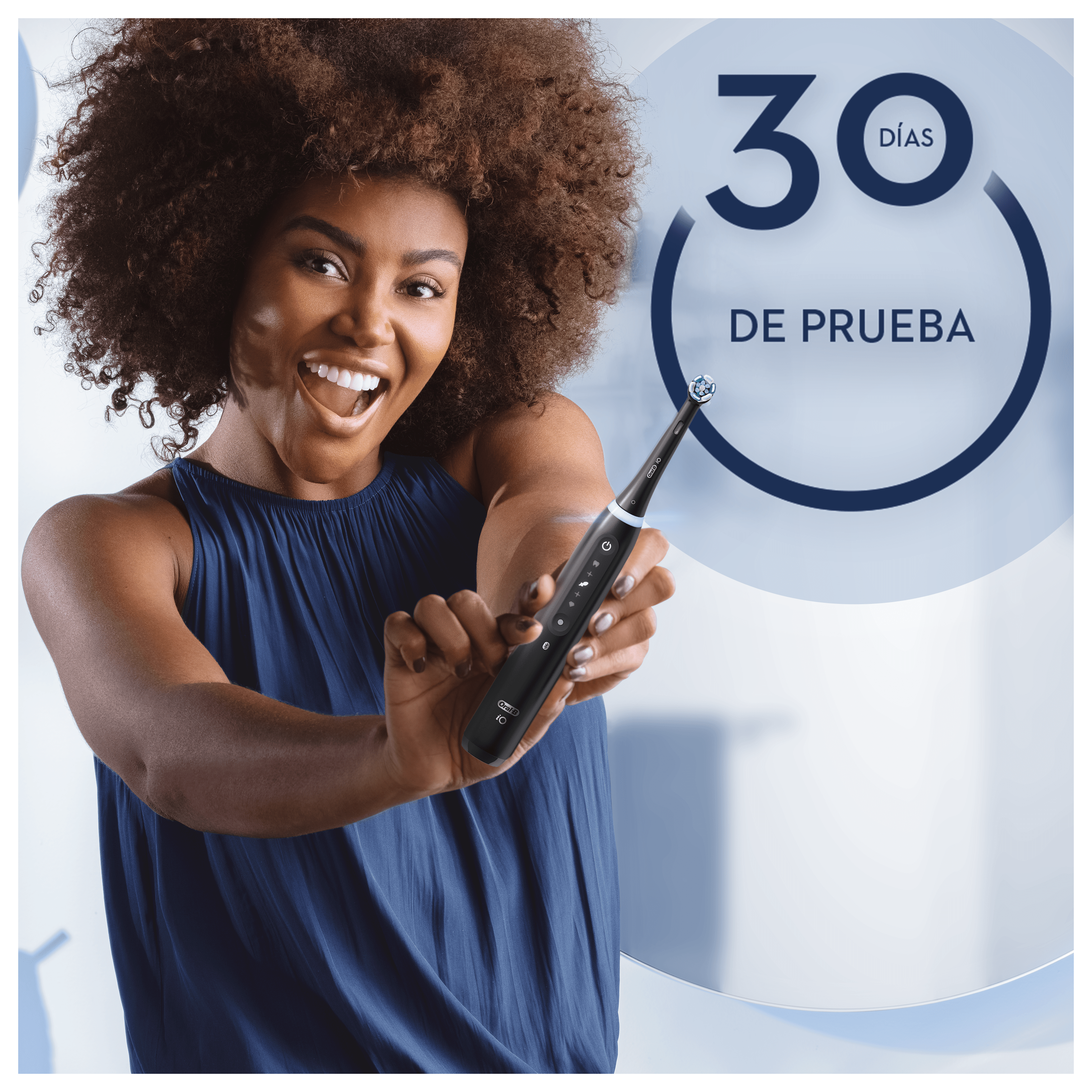 Oral-B iO 5  Pack de Cepillo Eléctrico Negro con 3 Recambios y estuche de viaje negro