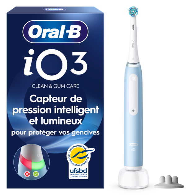 Oral-B iO 3 Bleue Brosse à dents électrique avec brossette: retailer-supplied image