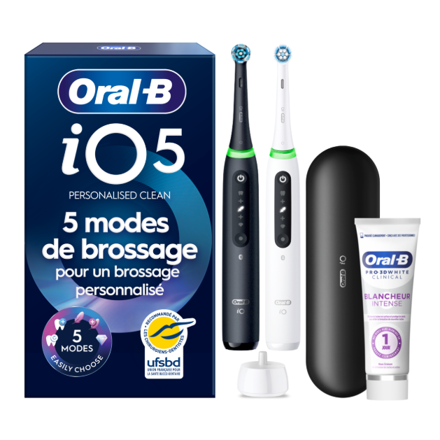 Oral-B iO5 Noire et Blanche Brosses à dents électriques + 2 brossettes + Étui de voyage Premium + Oral-B 3D White…: retailer-supplied image