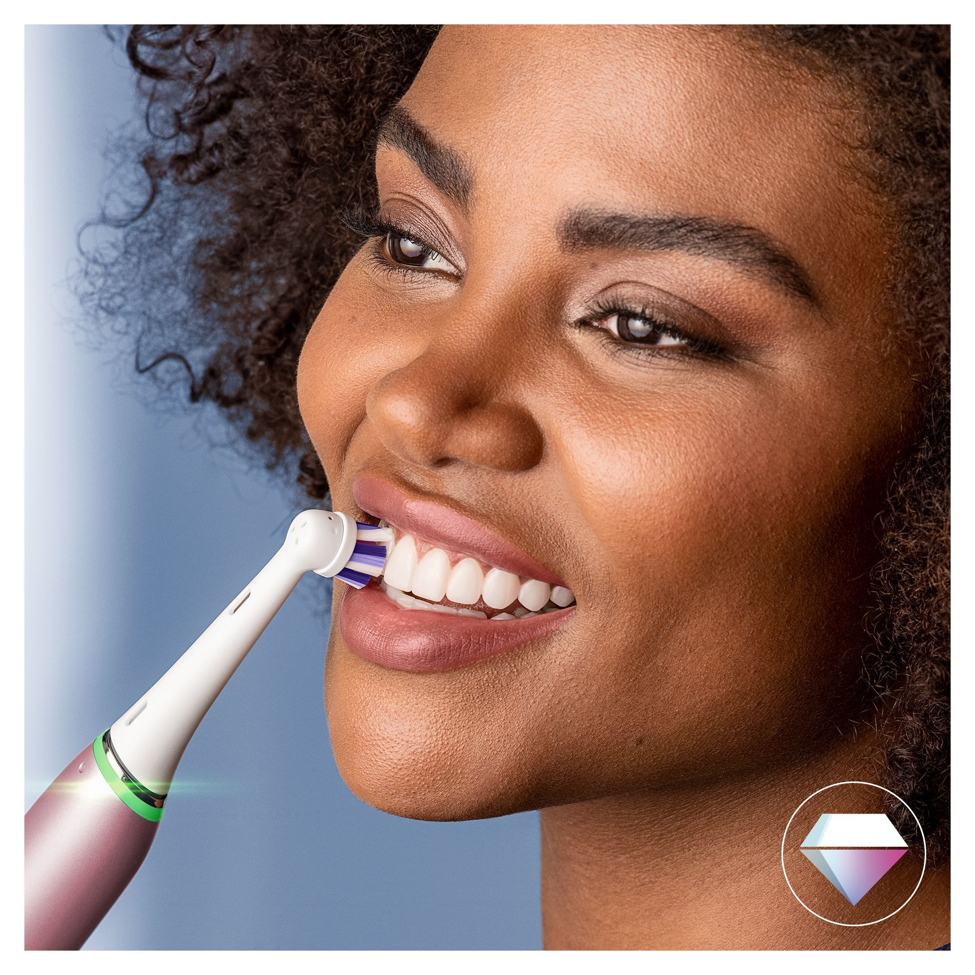 Oral-B iO - 4 brossettes Radiant White Noires - 12 mois
